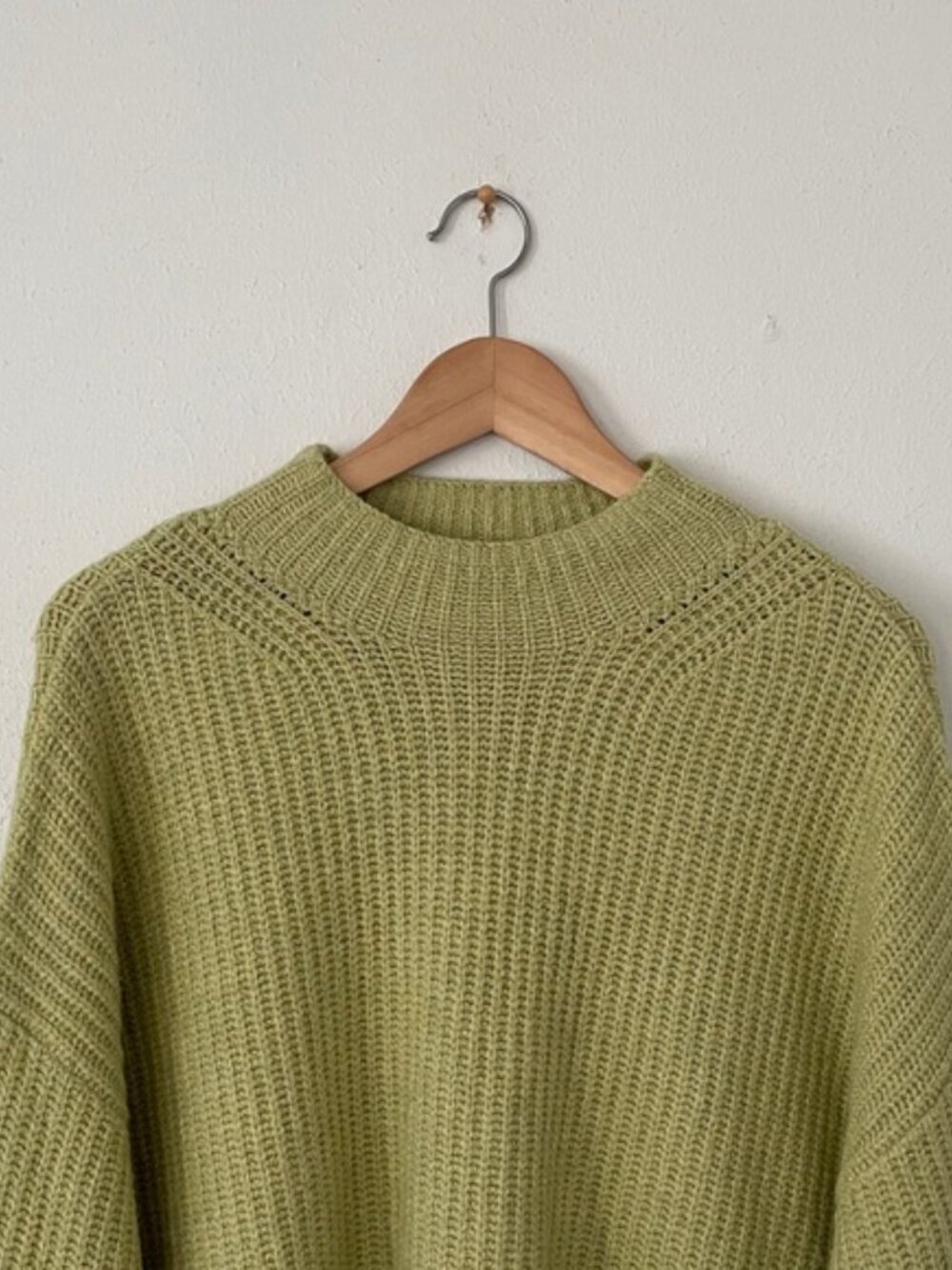 Old Navy Oversized Ribbed Sweater Mockneck Boxy SOSOFT - Picture 5 of 13